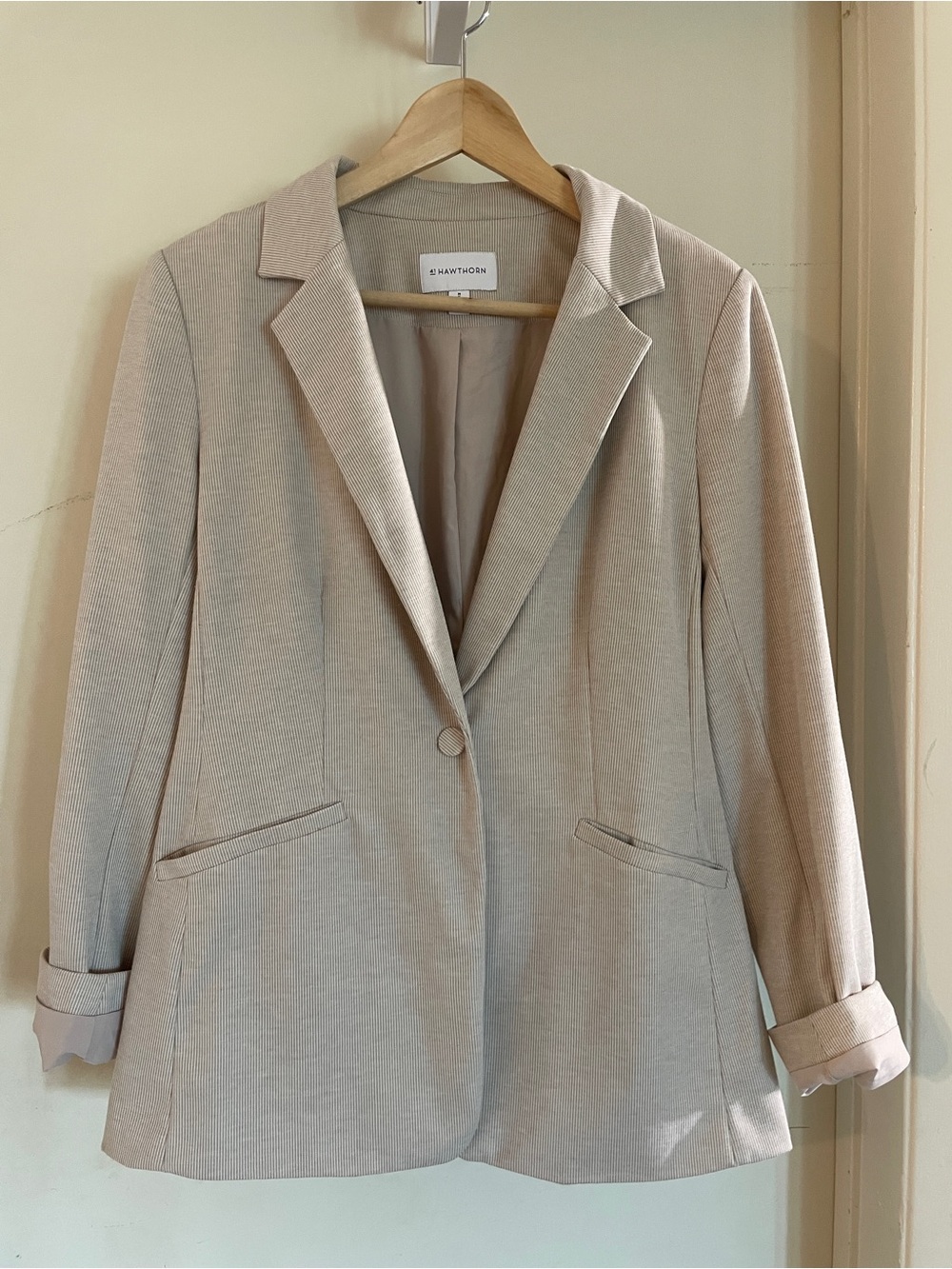 41 Hawthorn Light Beige Single-Button Blazer